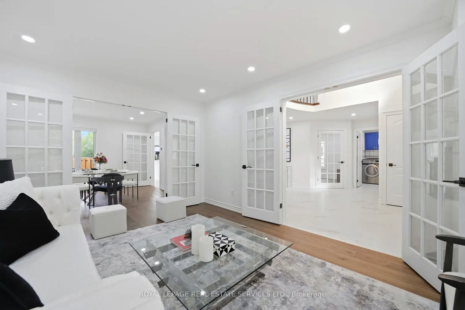 2531 Morrison Avenue photo 3