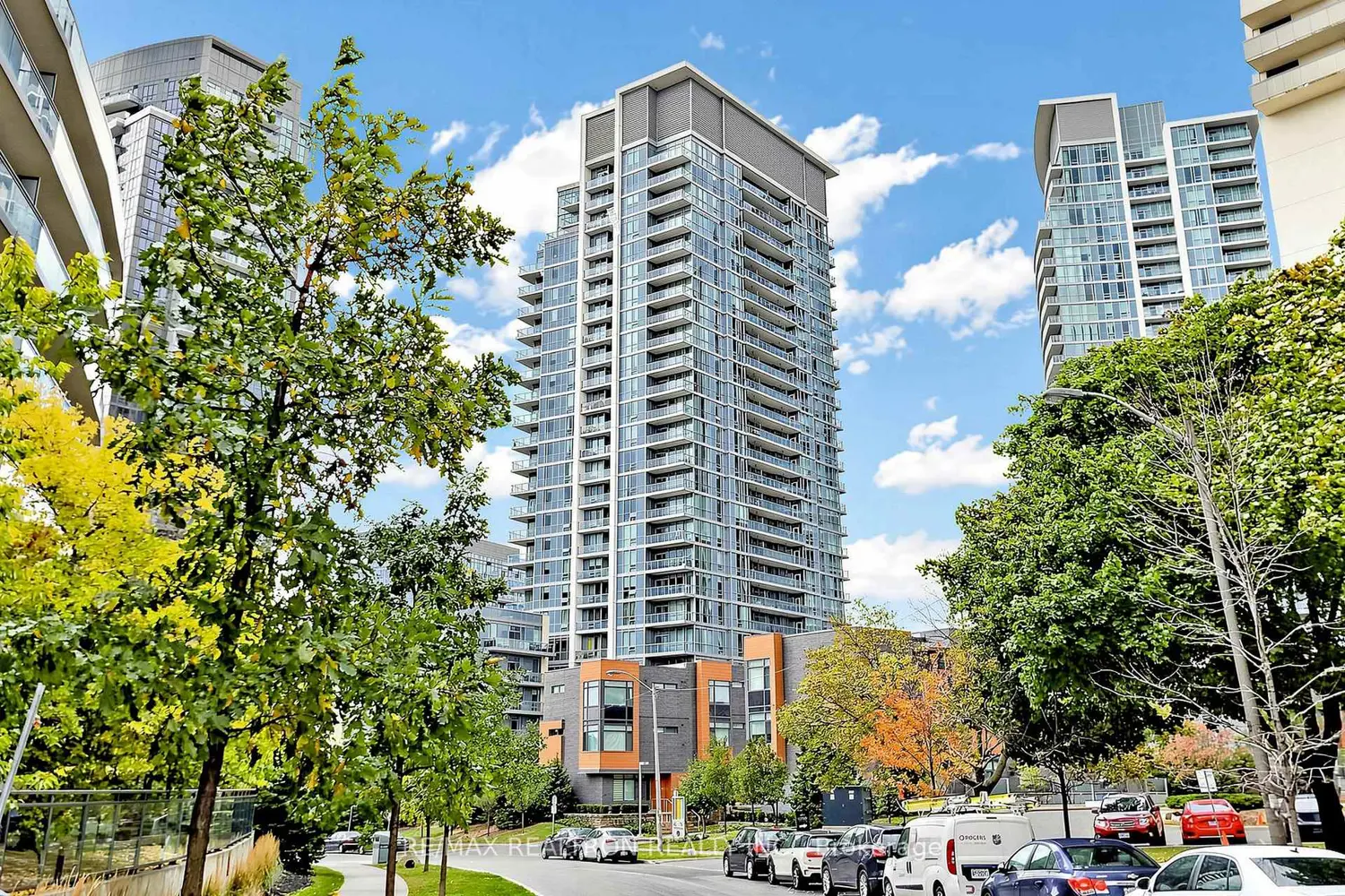 62 Forest Manor Road 606