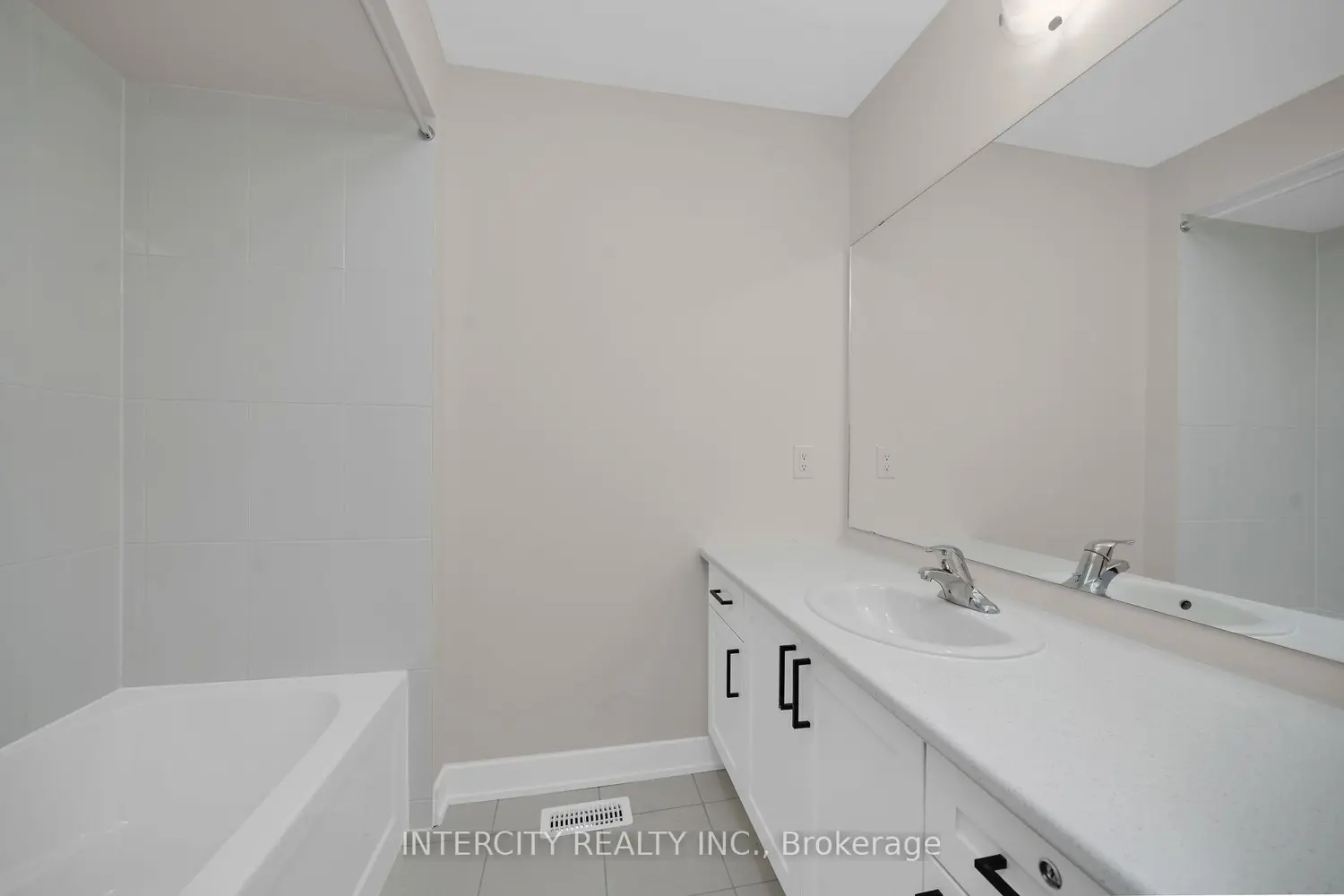 Additional image 17 of 116 Gordon Street Blk 7 Unit 5