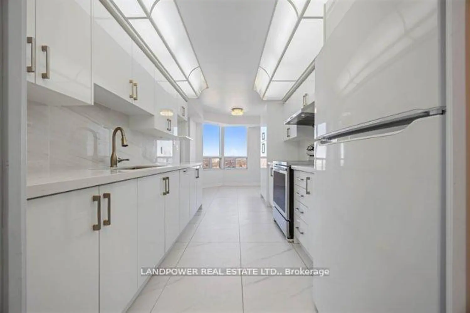 Additional image 5 of 228 Bonis Avenue 2510