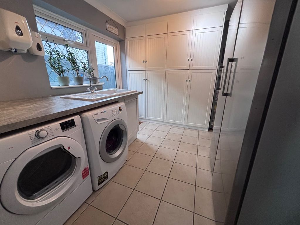 Additional image 9 of 4 bed detached bungalow for saleLower Higham Road, Gravesend DA12