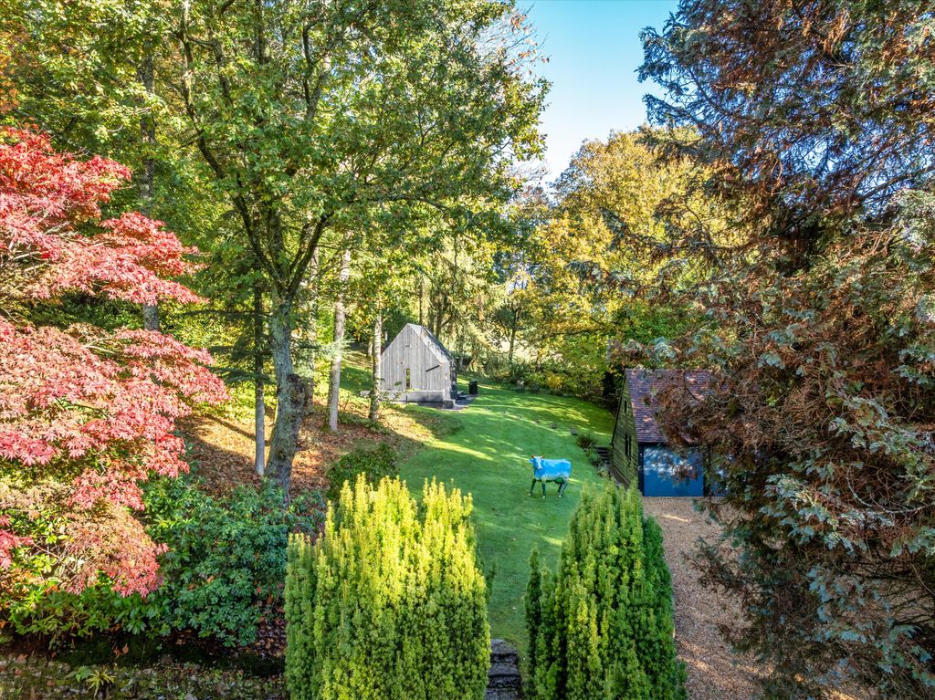 Additional image 13 of 5 bed detached house for saleHindhead Road, Haslemere, Surrey GU27