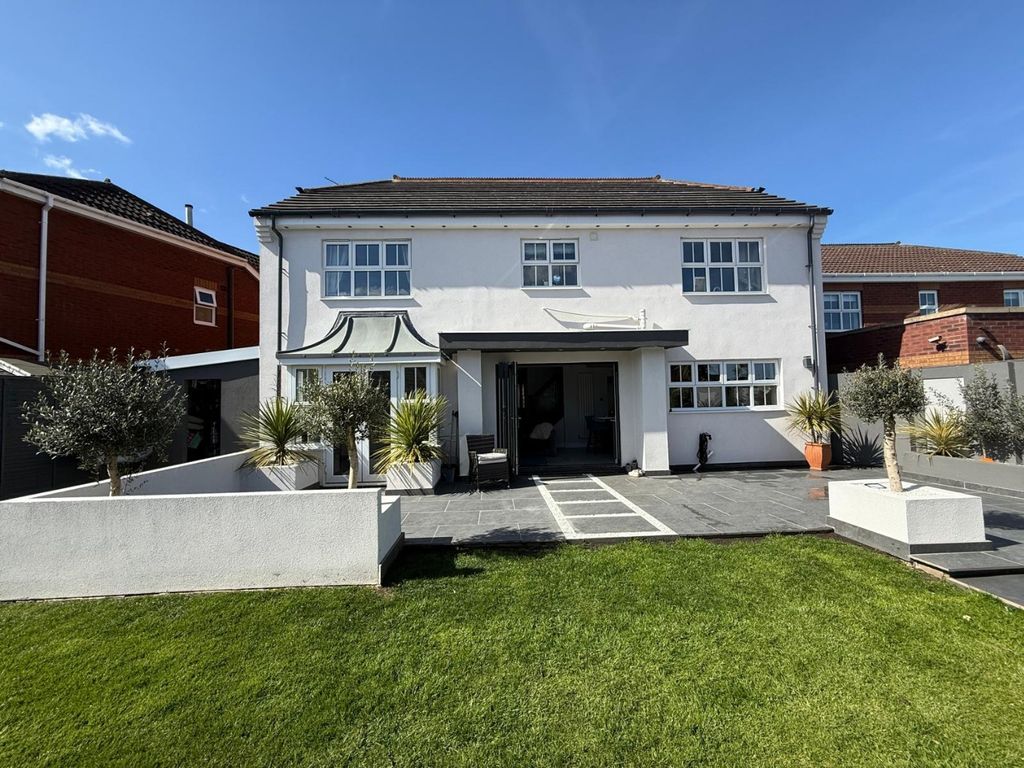 4 bed detached house for saleBirch Close, Hessle HU13