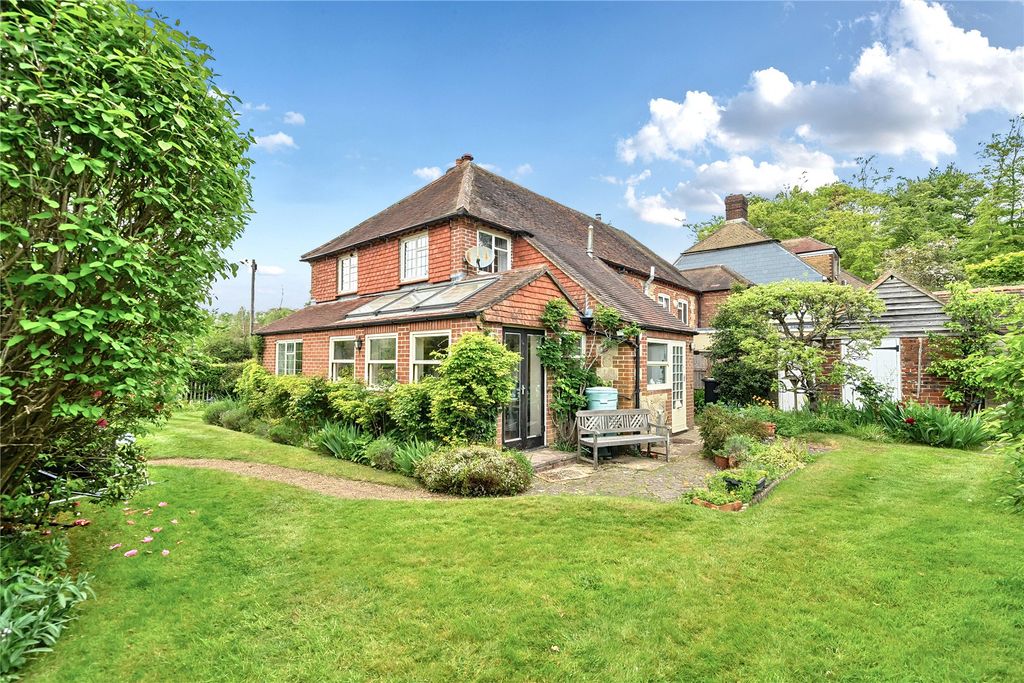 2 bed semi-detached house for saleFernhurst, Haslemere, West Sussex GU27