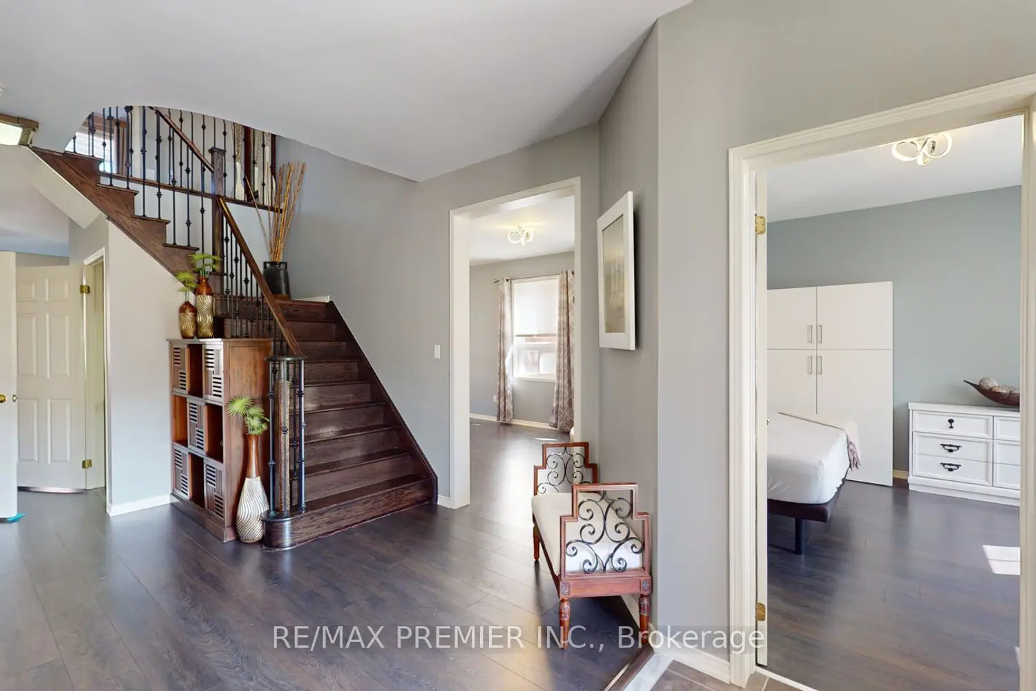 2307 Pilgrim Square photo 5