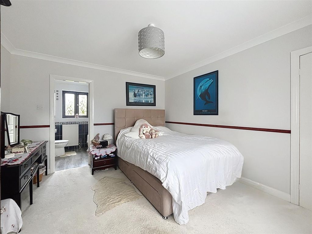 Additional image 13 of 3 bed detached house for saleCheyne Walk, Hornsea HU18