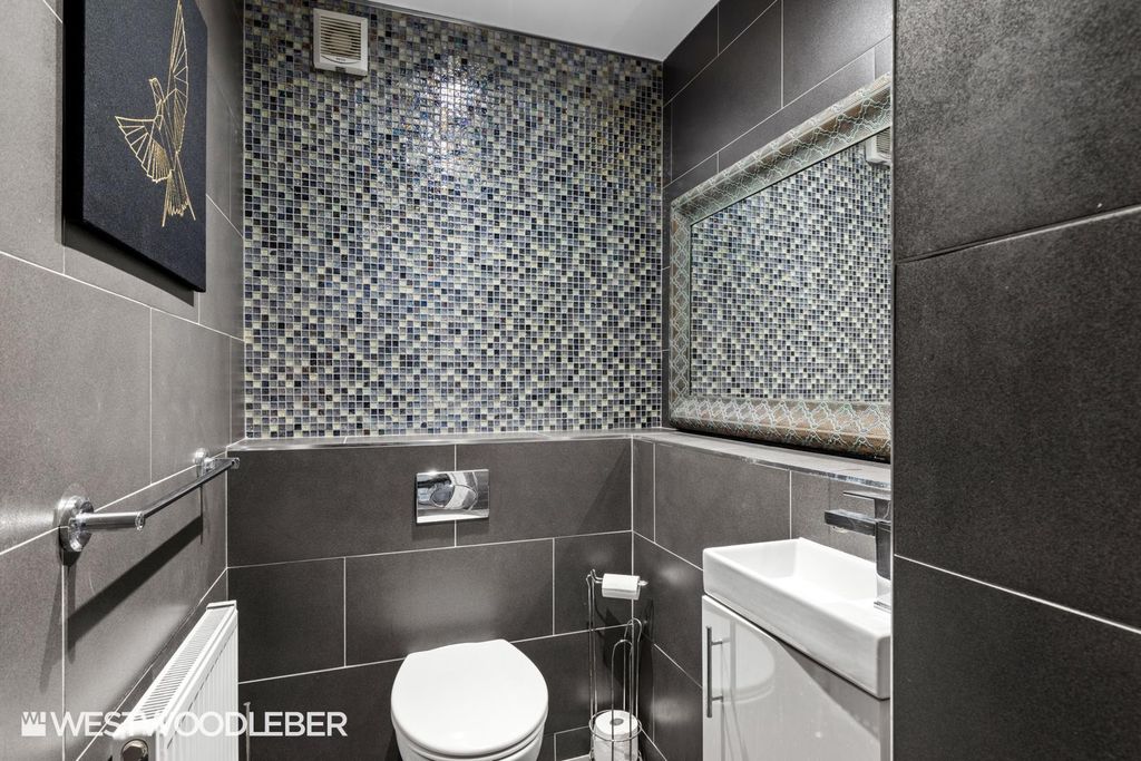 Additional image 11 of 4 bed detached house for saleDerby Road, Hoddesdon EN11