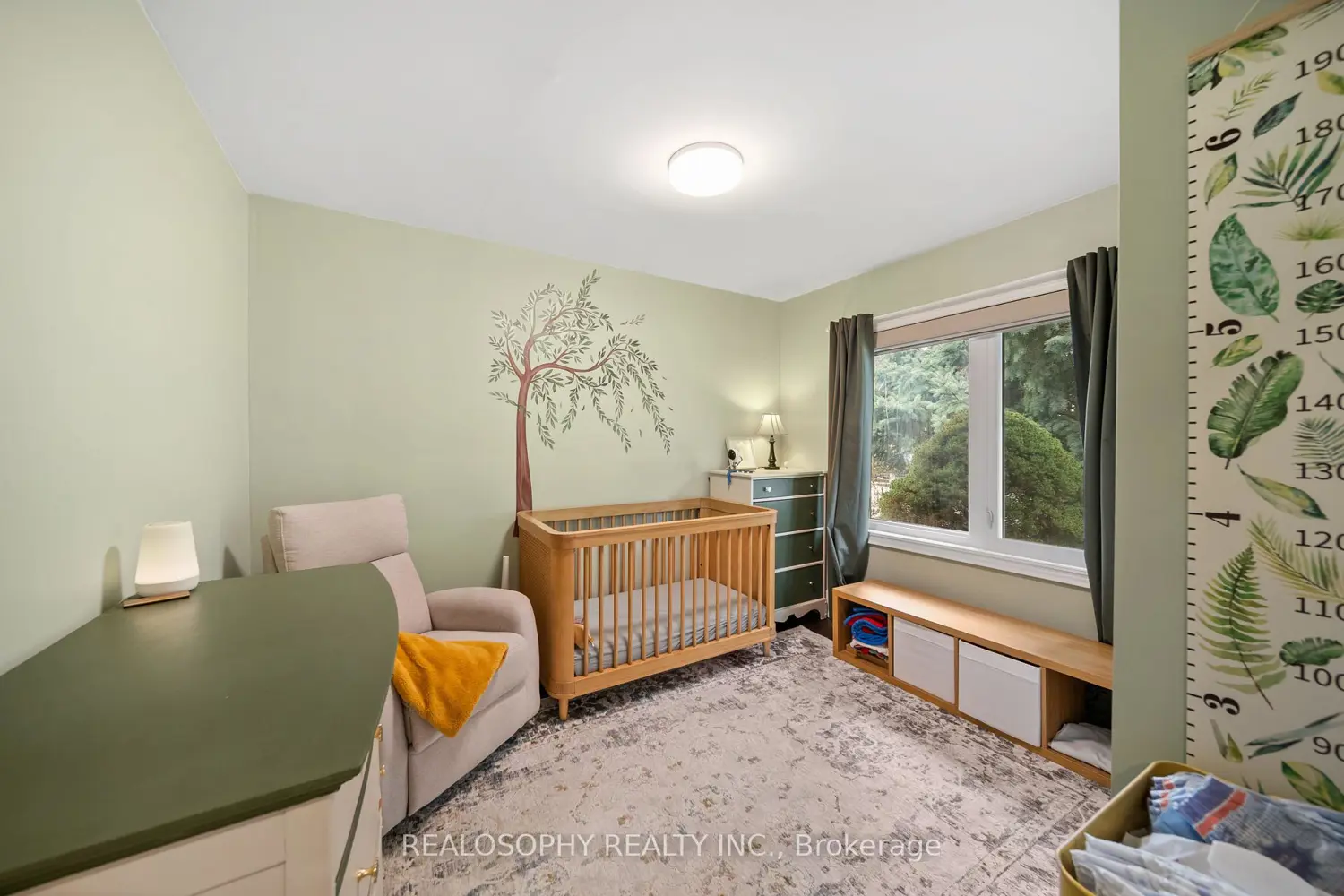 17 Pioneer Drive photo 2