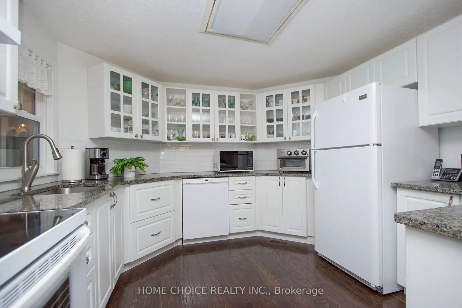 80 Bluffs Road photo 5
