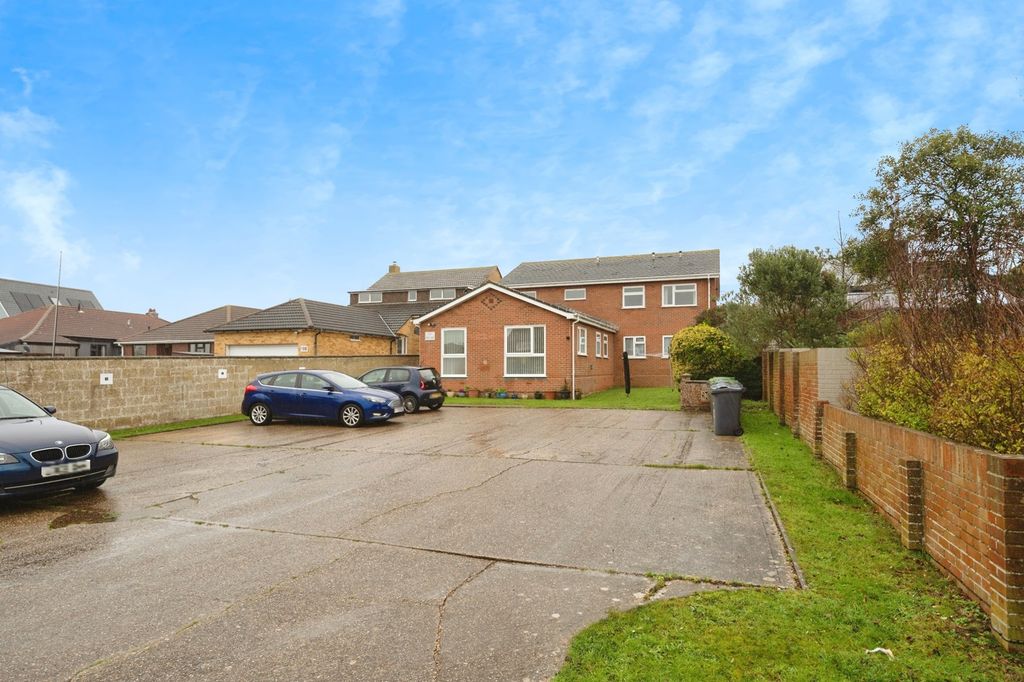 Additional image 2 of 2 bed flat for saleSouthwood Road, Hayling Island, Hampshire PO11