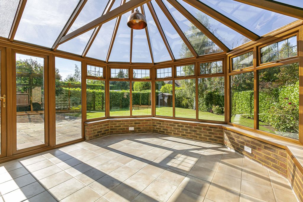 Additional image 9 of 5 bed detached house for saleOakfield Road, Harpenden AL5
