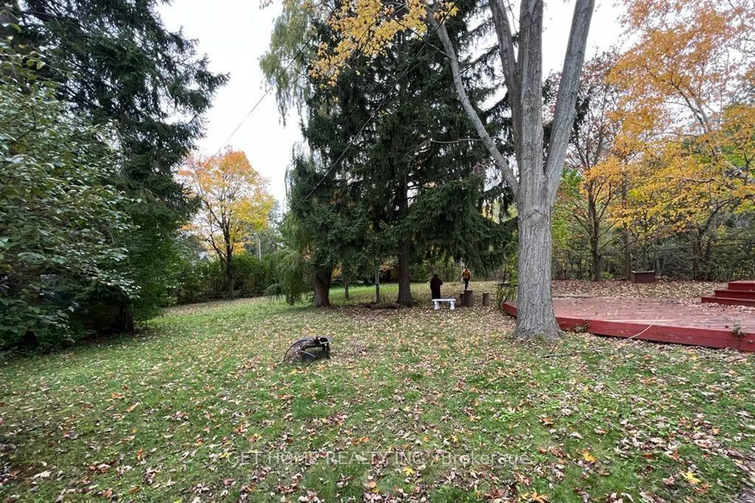 1128 Kent Avenue photo 4
