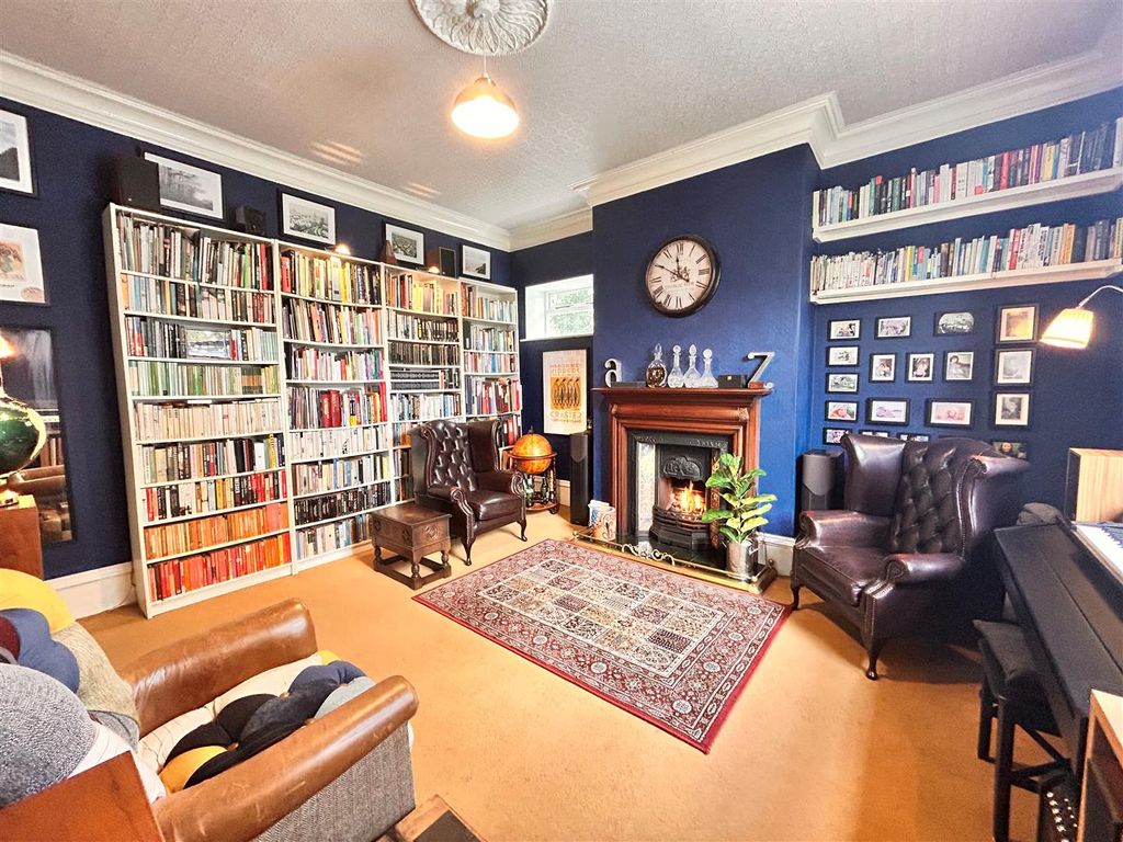 Additional image 10 of 6 bed end terrace house for saleGrandsmere Place, Halifax HX3