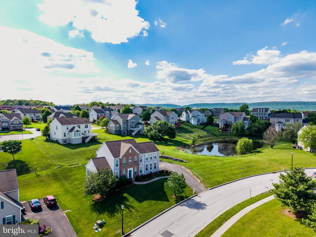 Additional image 3 of 6 Bella Vista Drive, Mechanicsburg, PA 17050