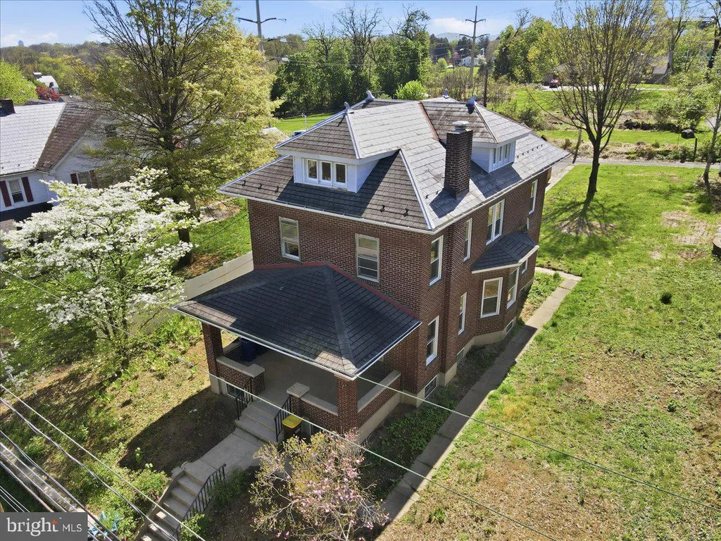 3756 W Walnut Street, Allentown, PA 18104