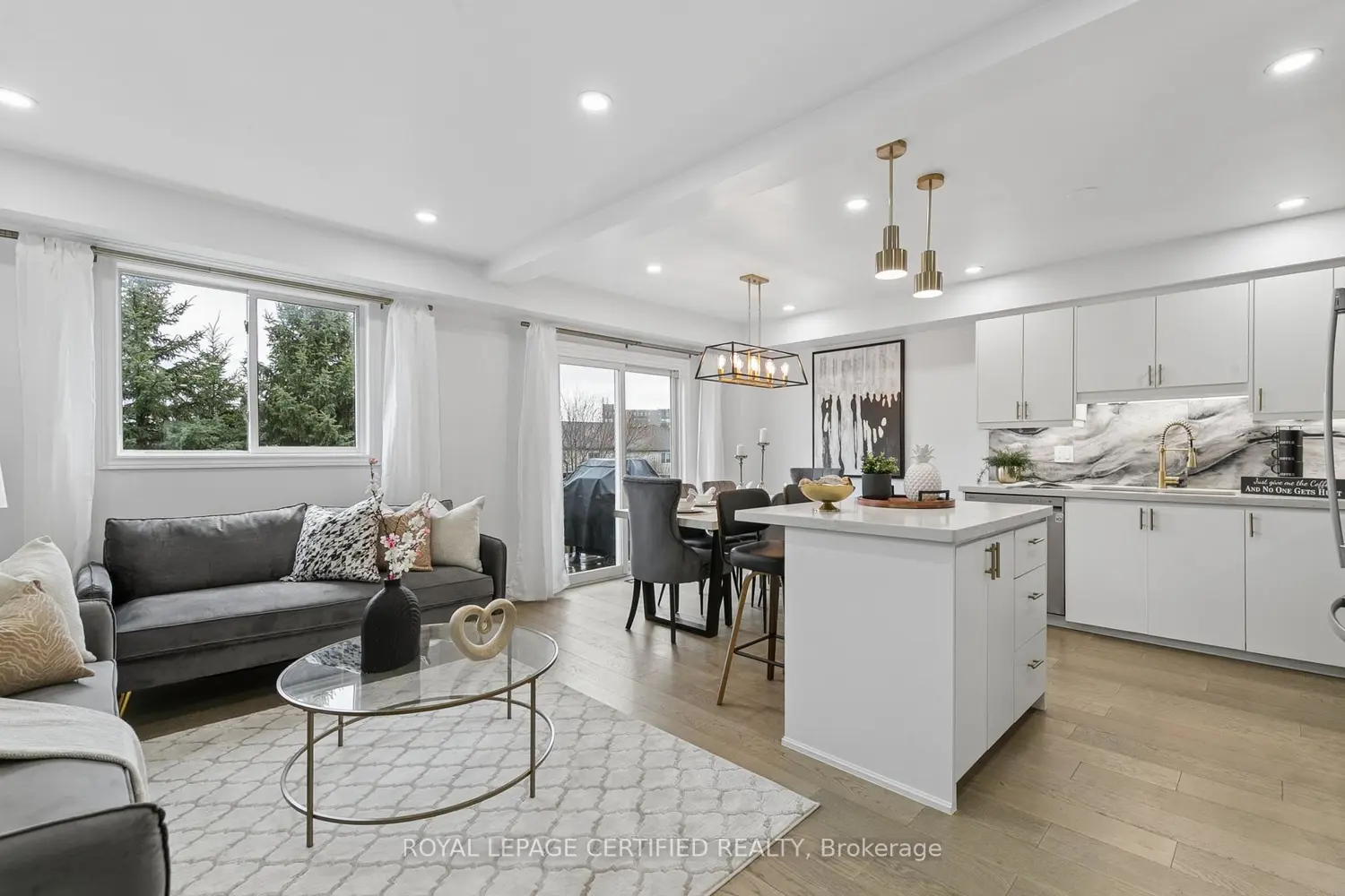 22 Golden Terrace Court