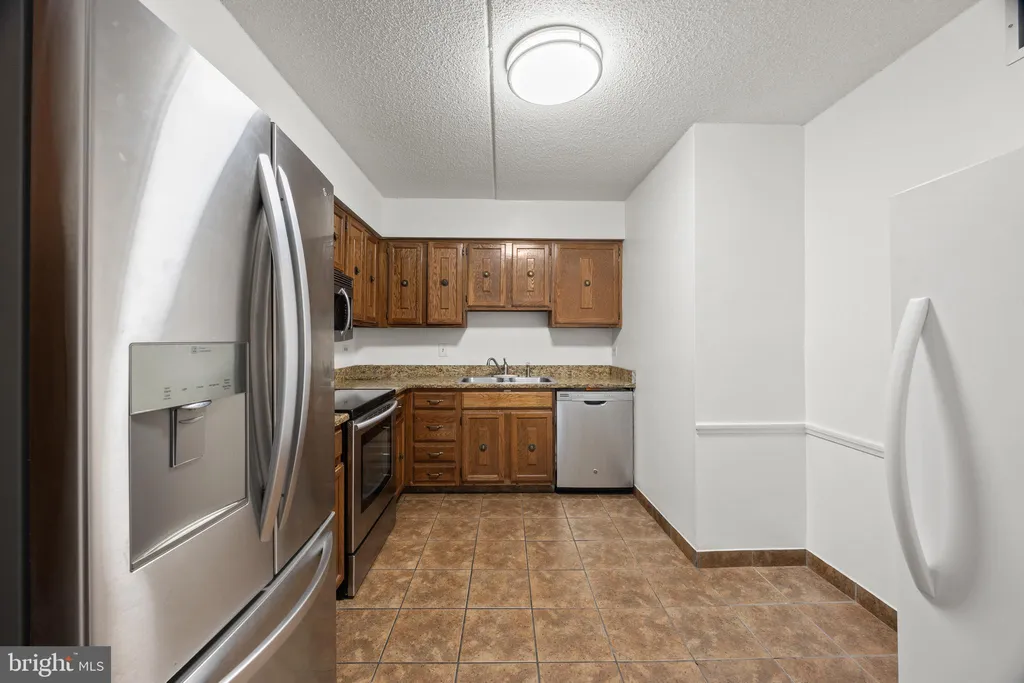 Additional image 6 of 20933 Valley Forge Circle Unit 933, King Of Prussia, PA 19406