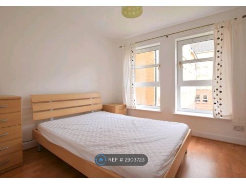 Carfrae Street, Glasgow G3, Room to rent