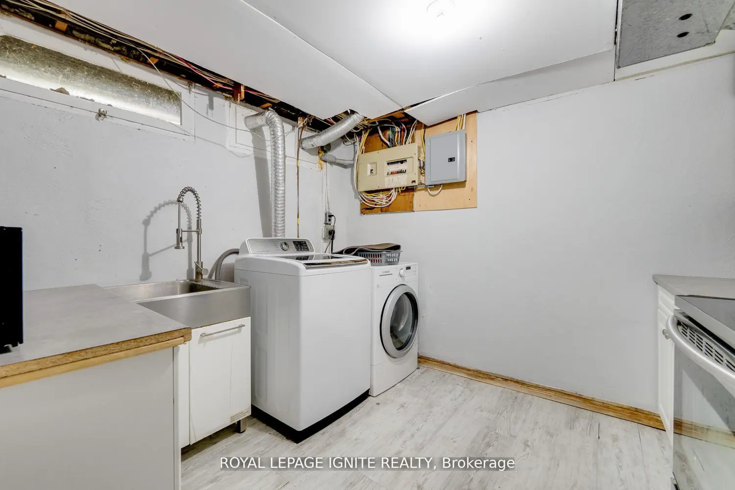 Additional image 16 of 1761 Daleview Crescent
