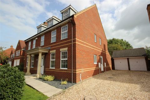 Champs Sur Marne, Bradley Stoke, Bristol BS32