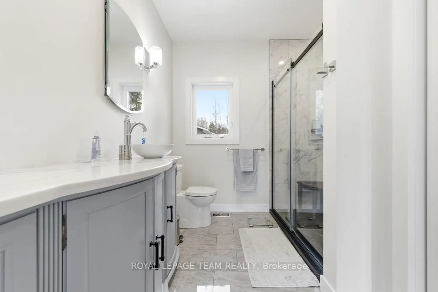 Additional image 15 of 42153B Combermere Road