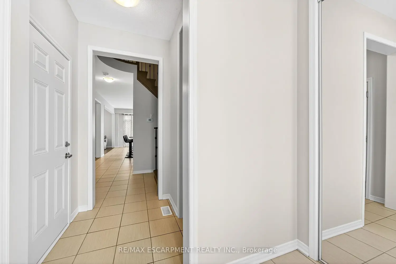 20 Armes Street photo 4