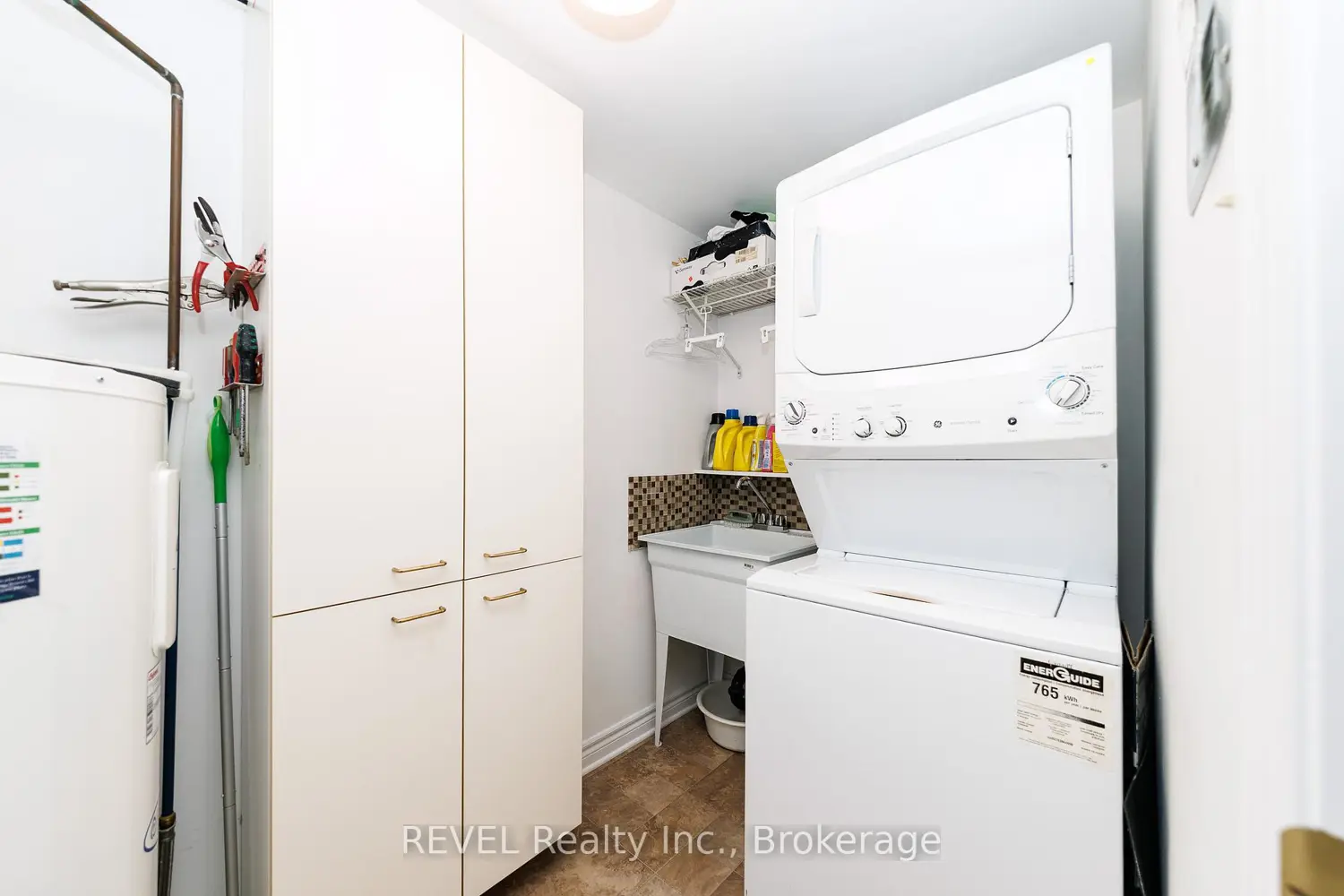Additional image 10 of 3364 Montrose Road 301