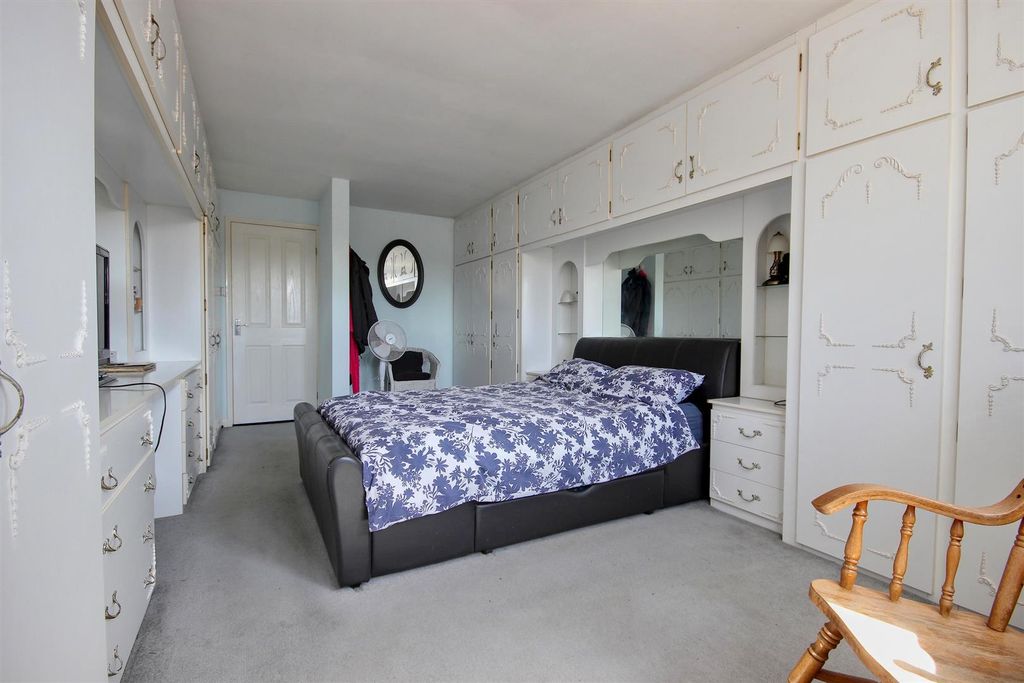 Additional image 9 of 3 bed detached bungalow for saleCheyne Walk, Hornsea HU18