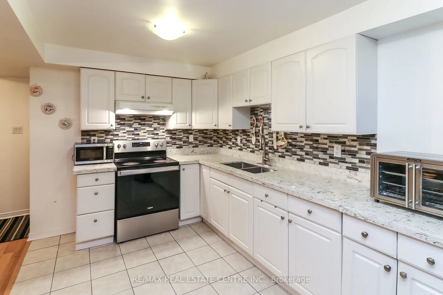 Additional image 16 of 1 Sandringham Drive
