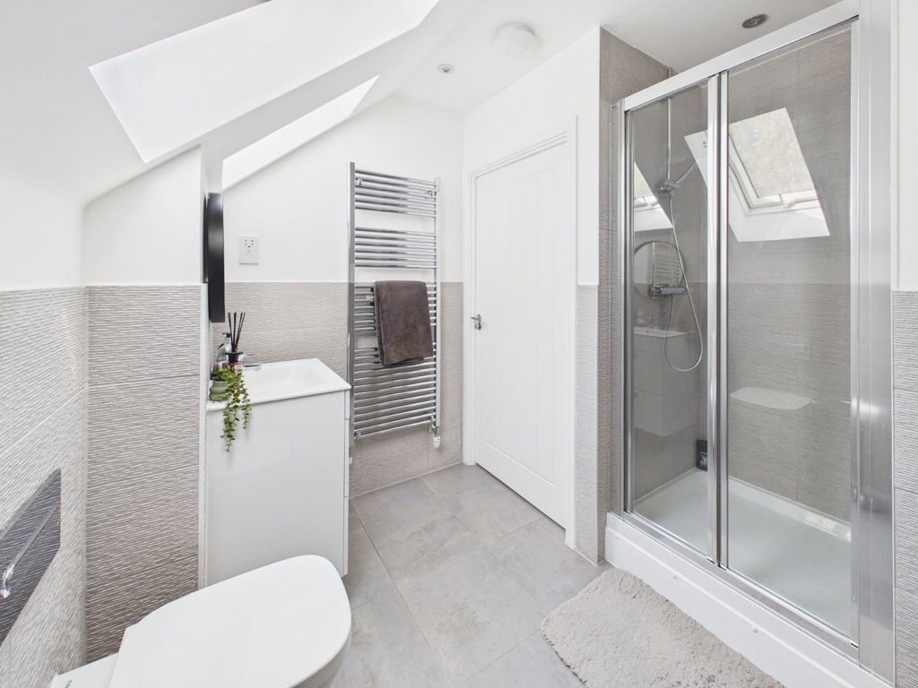 Additional image 17 of 5 bed detached house for saleTrinity Circle, High Wycombe HP11
