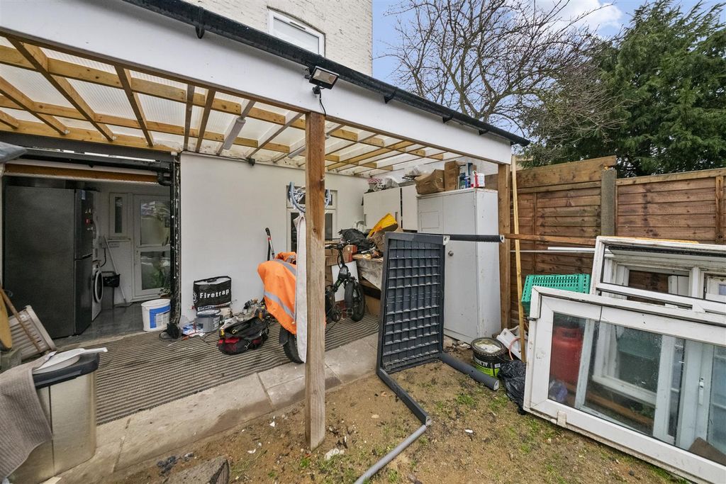 Additional image 10 of 2 bed maisonette for saleTudor Road, Hayes UB3