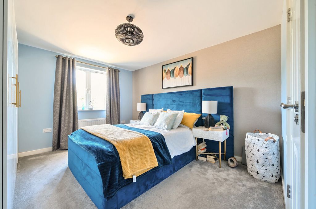 Additional image 11 of 3 bed flat for saleHindhead, Surrey GU26