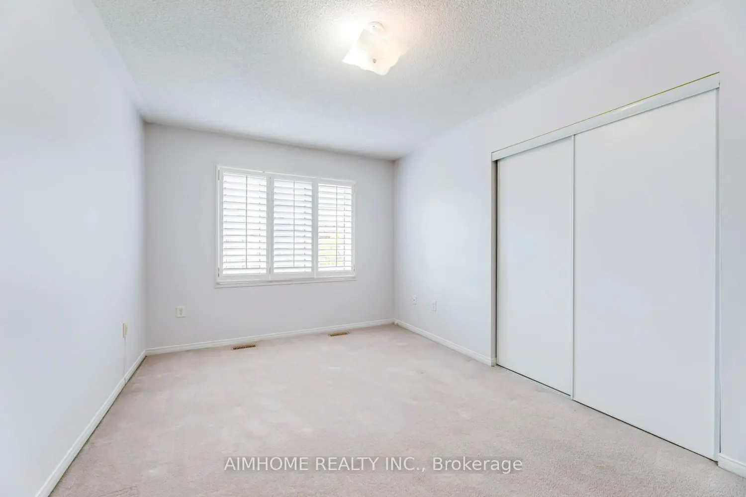 Additional image 5 of 340 Kittridge Road