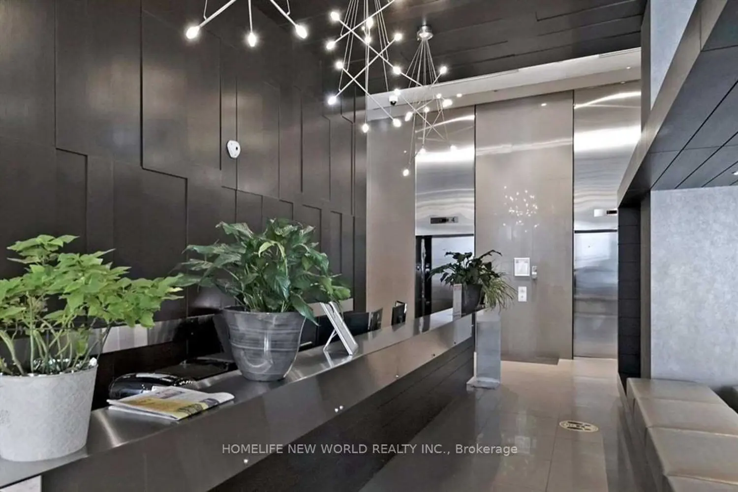 55 Regent Park Boulevard 1807 photo 3