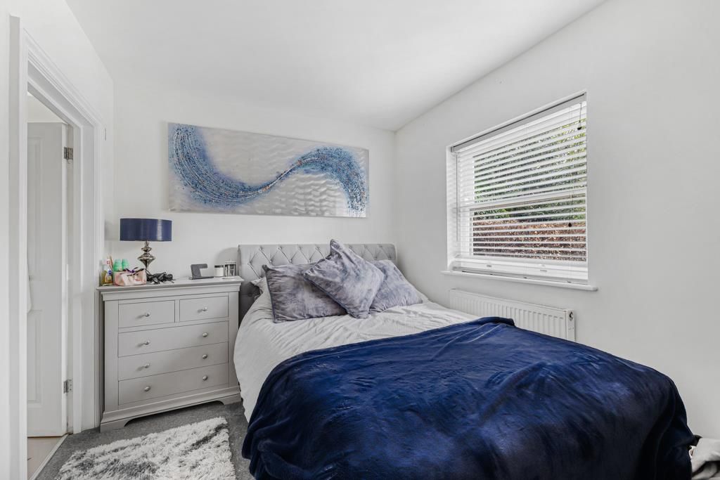 Additional image 10 of 2 bed flat for sale43 North Road, Hertford SG14
