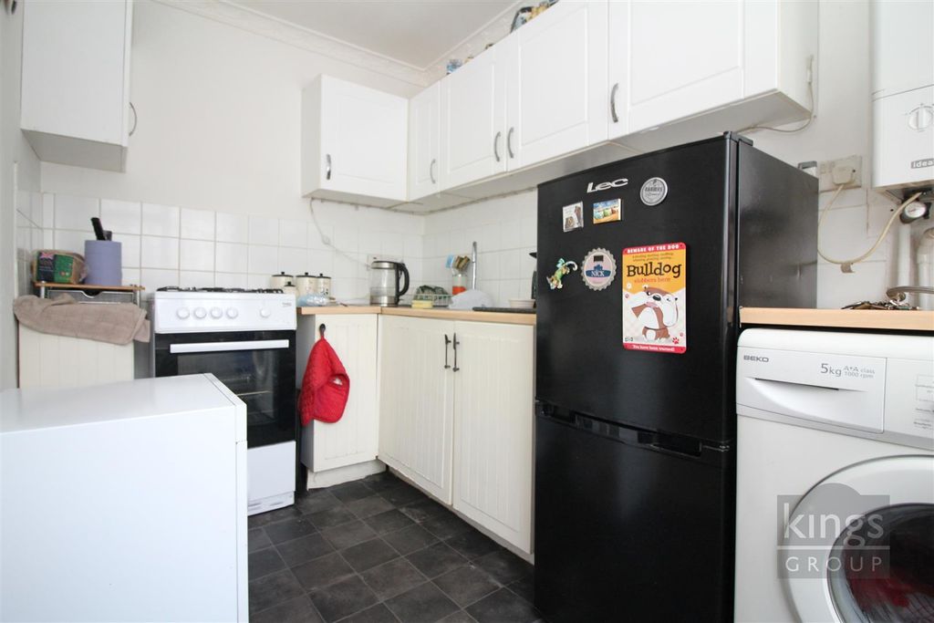 Additional image 4 of 1 bed flat for saleShawbridge, Harlow CM19