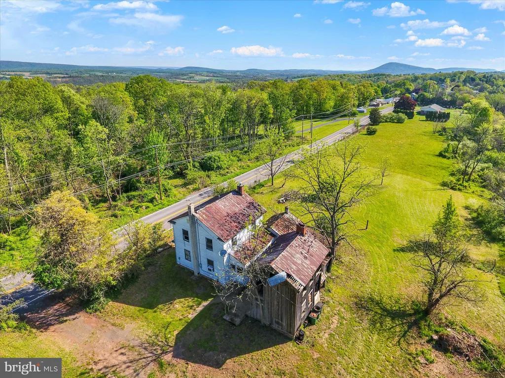 Additional image 3 of 4401 Middle Ridge Road, Newport, PA 17074