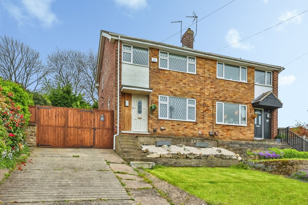 3 bed semi-detached house for saleLaceyfields Road, Heanor DE75
