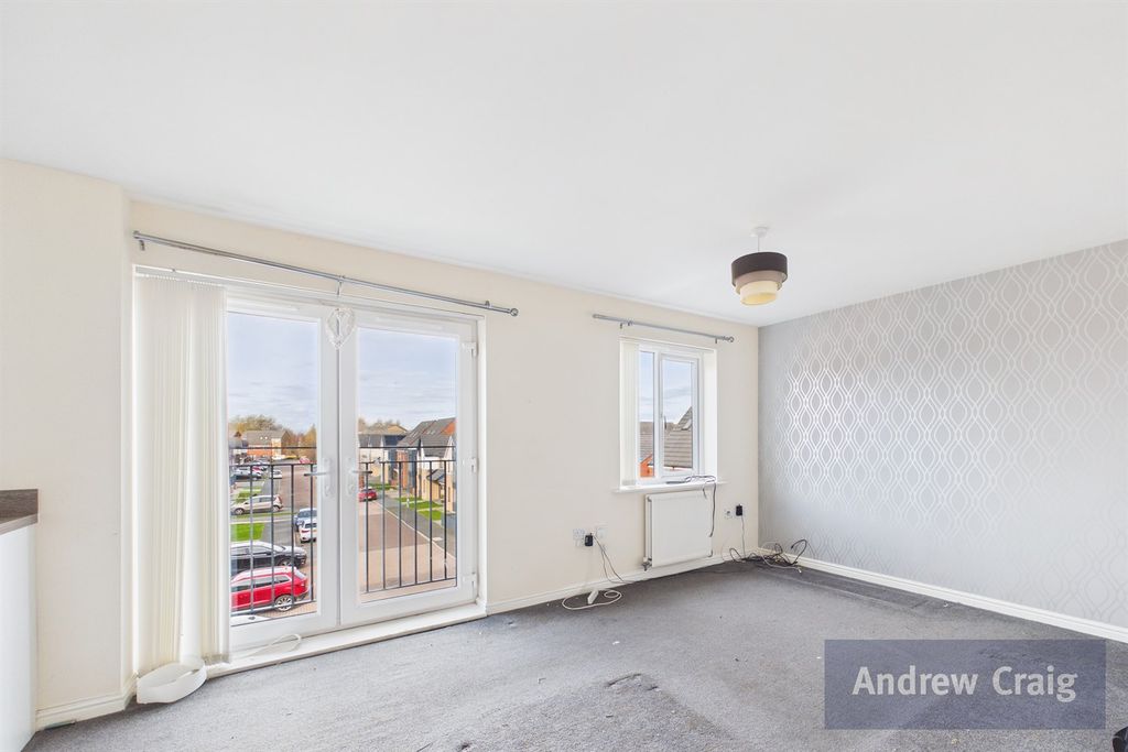 2 bed flat for saleSt. Nicholas Way, Hebburn NE31 photo 2