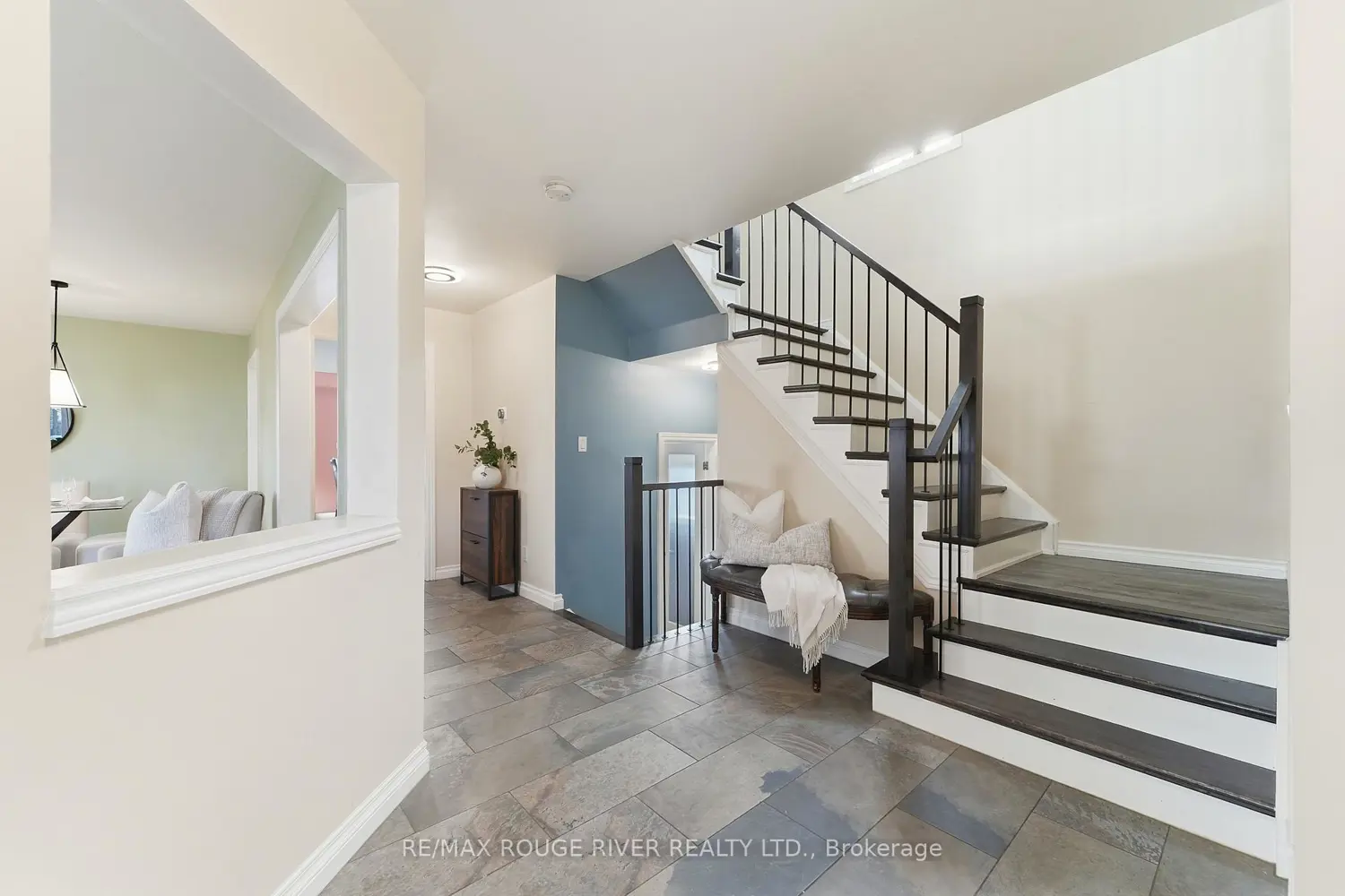 5 Iberville Road photo 2
