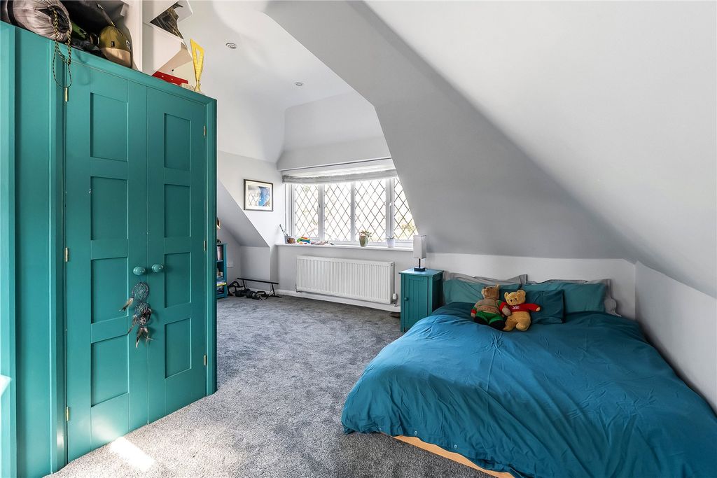 Additional image 28 of 4 bed detached house for saleHindhead, Surrey GU26