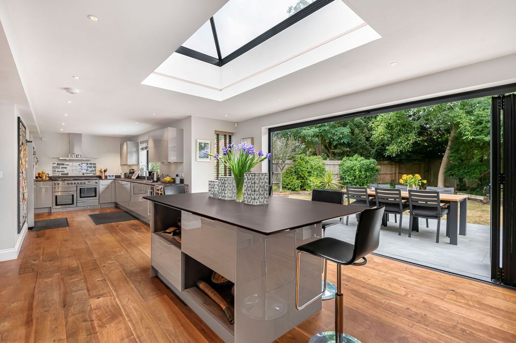 Additional image 6 of 5 bed detached house for saleSt. Andrews Road, Henley-On-Thames RG9