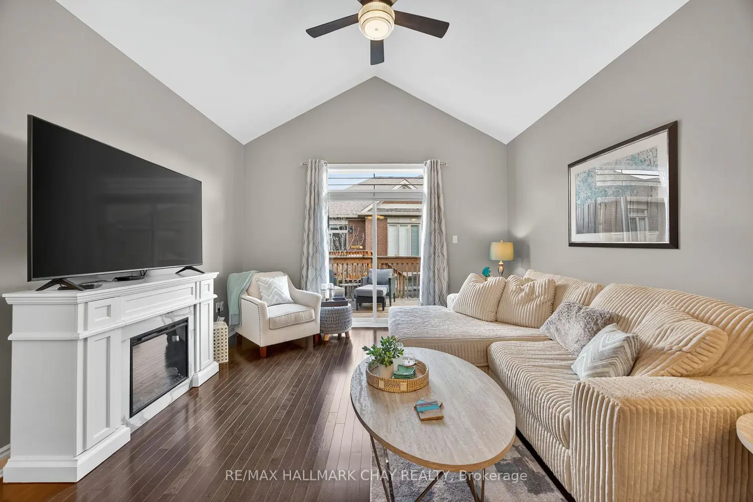 63 Summerhill Drive photo 5