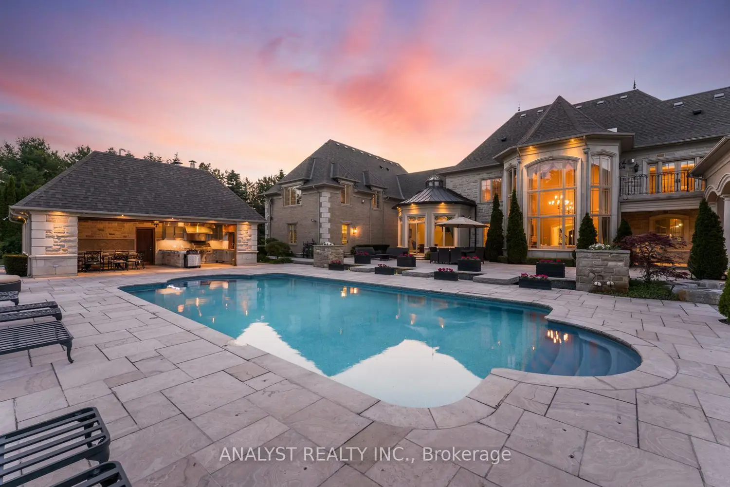 86 Eden Vale Drive