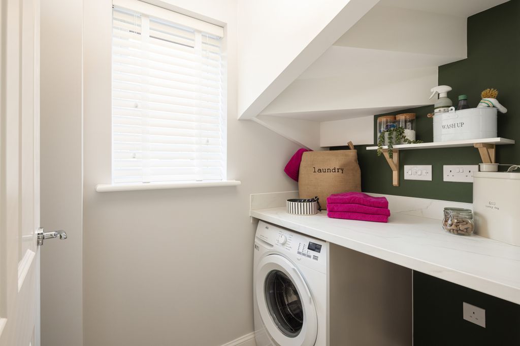Additional image 2 of 4 bed detached house for sale"Kingsley" at 3 Norfolk Drive, Hayling Island PO11