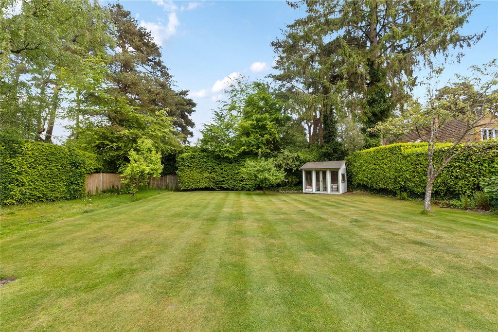 Additional image 15 of 4 bed detached house for saleHindhead, Surrey GU26