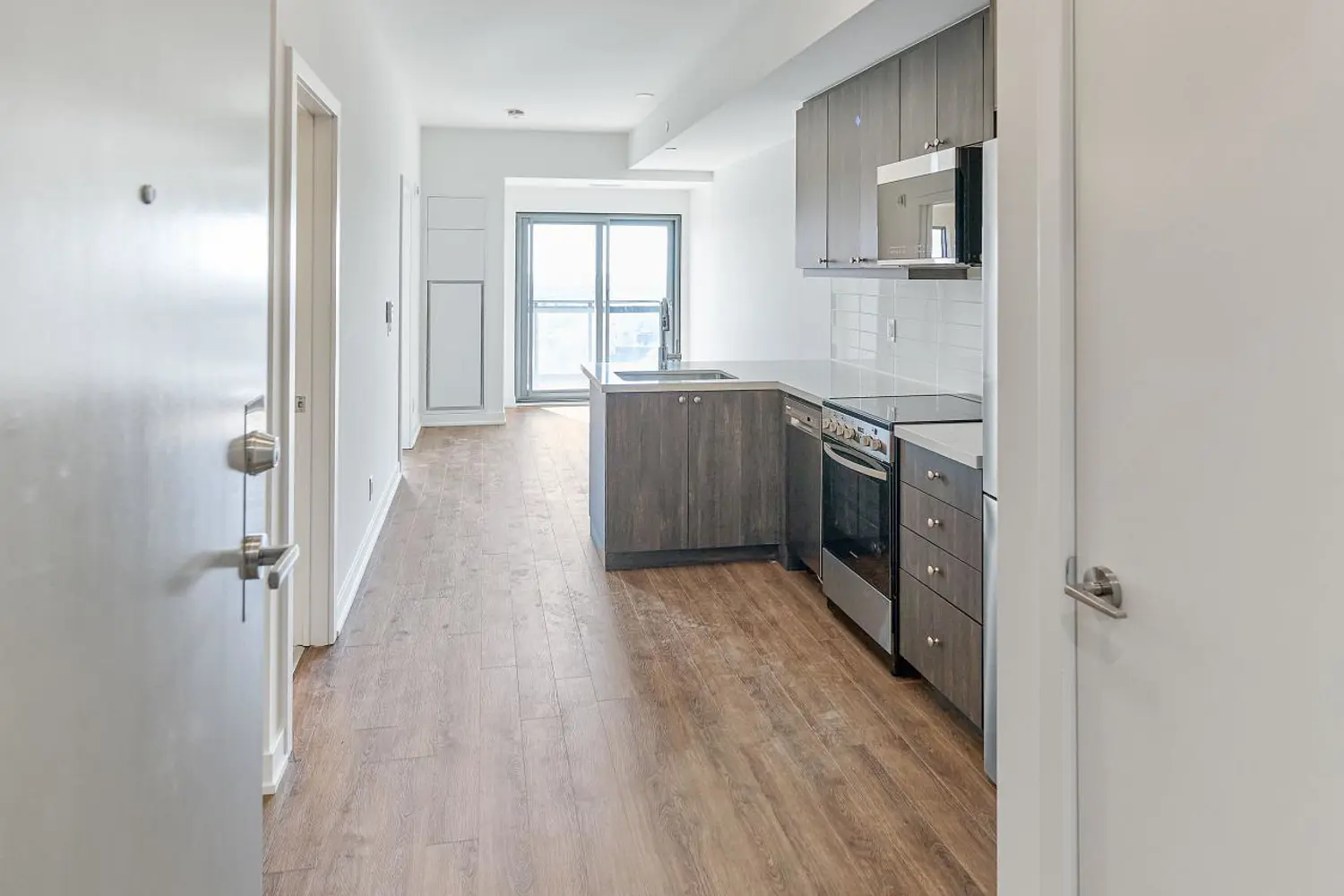 51 Clarington Boulevard 1020