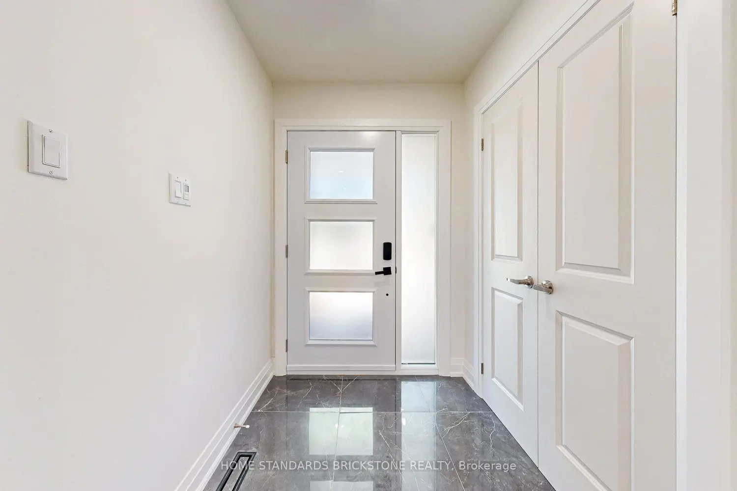 Additional image 3 of 460 Aspen Forest Drive