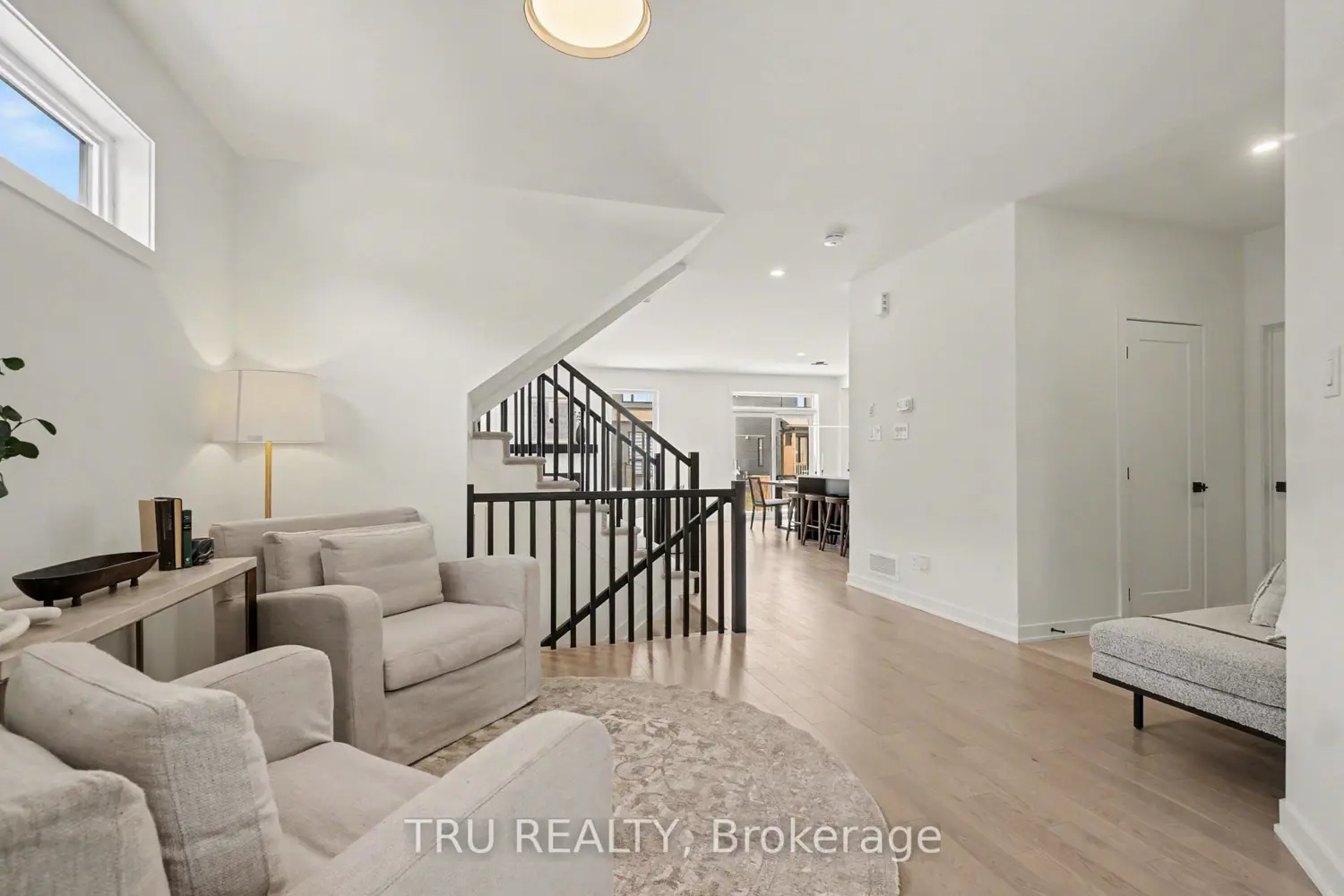 931 Cologne Street photo 2