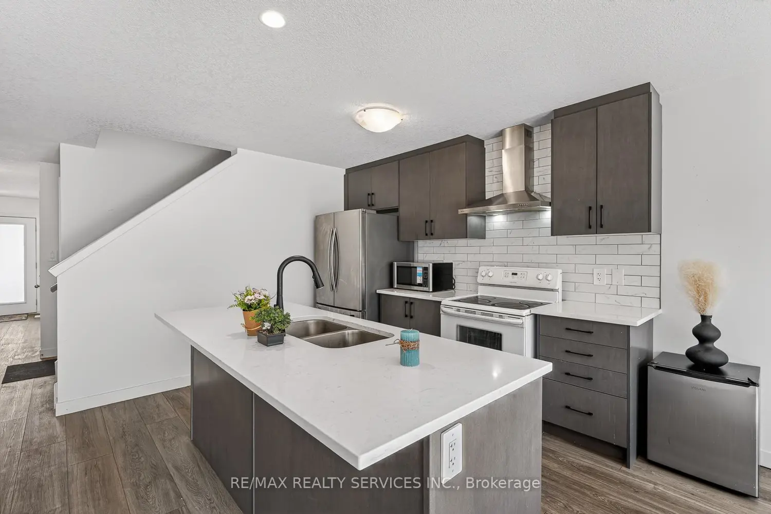 Additional image 15 of 95 Queensbrook Crescent